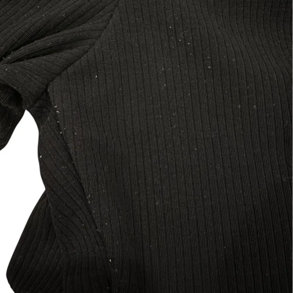 ALO YOGA Ribbed Defined Long Sleeve Bra in Black